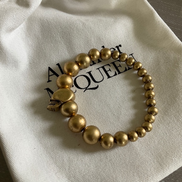 Alexander McQueen Gold Beaded Skull Bracelet - Picture 1 of 4